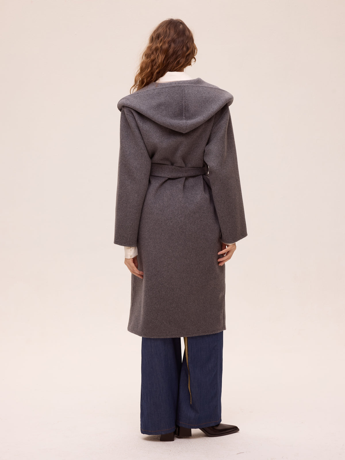 ORBE GREY - Abrigo largo de lana - Gris, combínalo con los vestidos de invitada de MIOH y crea un look de diez