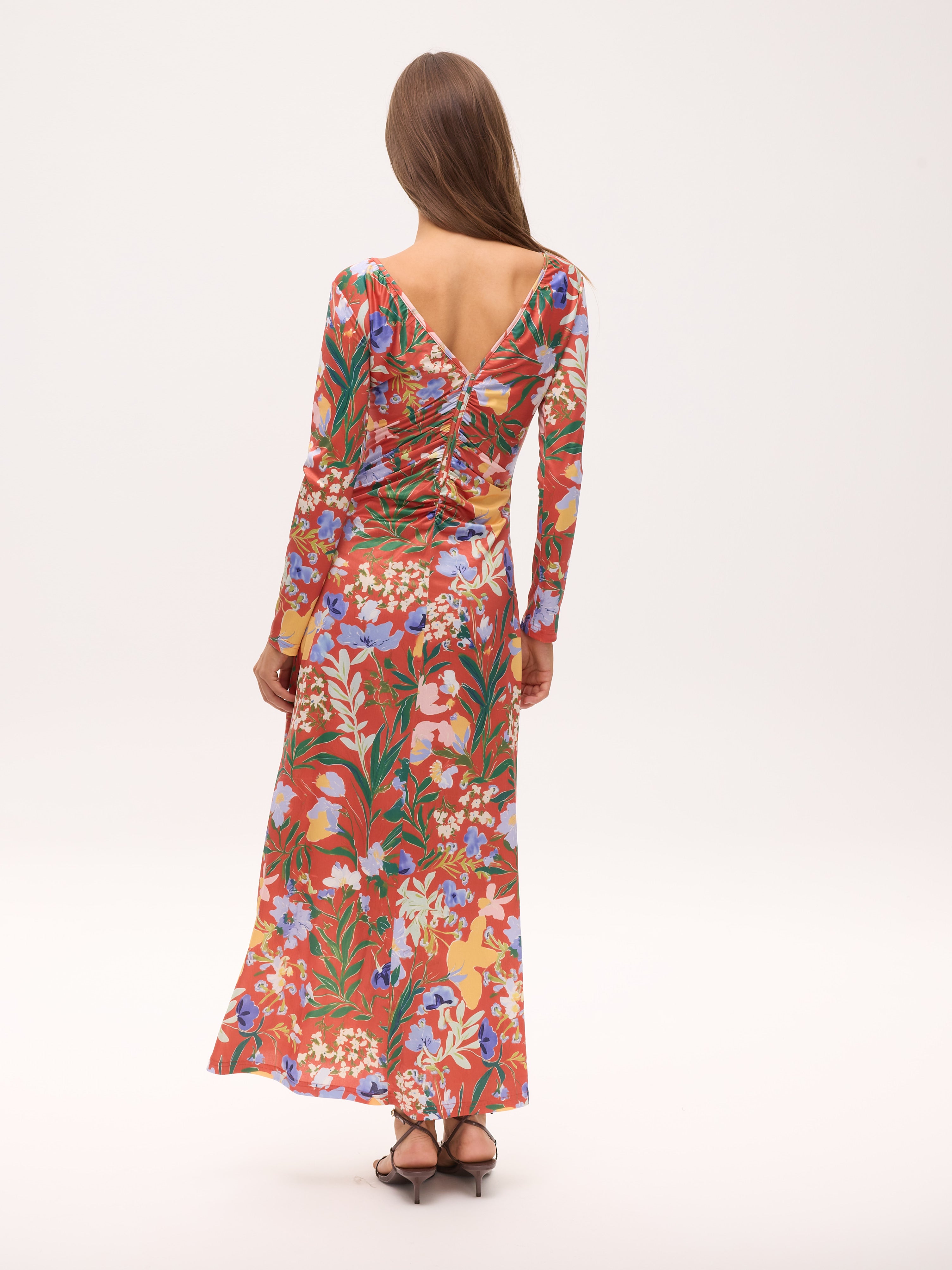 EMILIA - Vestido punto reversible estampado floral, de fiesta e invitada de boda y evento primavera verano. MIOH es la marca española de vestidos de fiesta para invitadas de boda más de moda en España