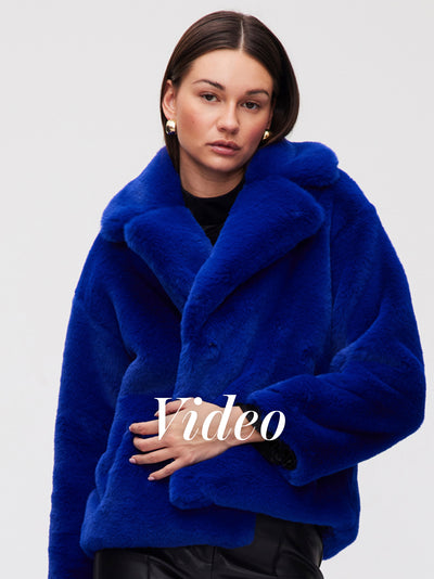 mioh | FREEWAY BLUE - Chaquetón corto faux fur azul