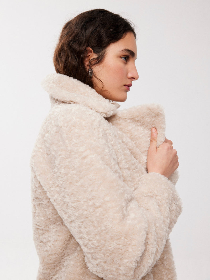 mioh | CURTIS WHITE - Jersey cuello alto lana crudo. Pura tendencia vogue FW23. MIOH marca española moda famosas instagramers